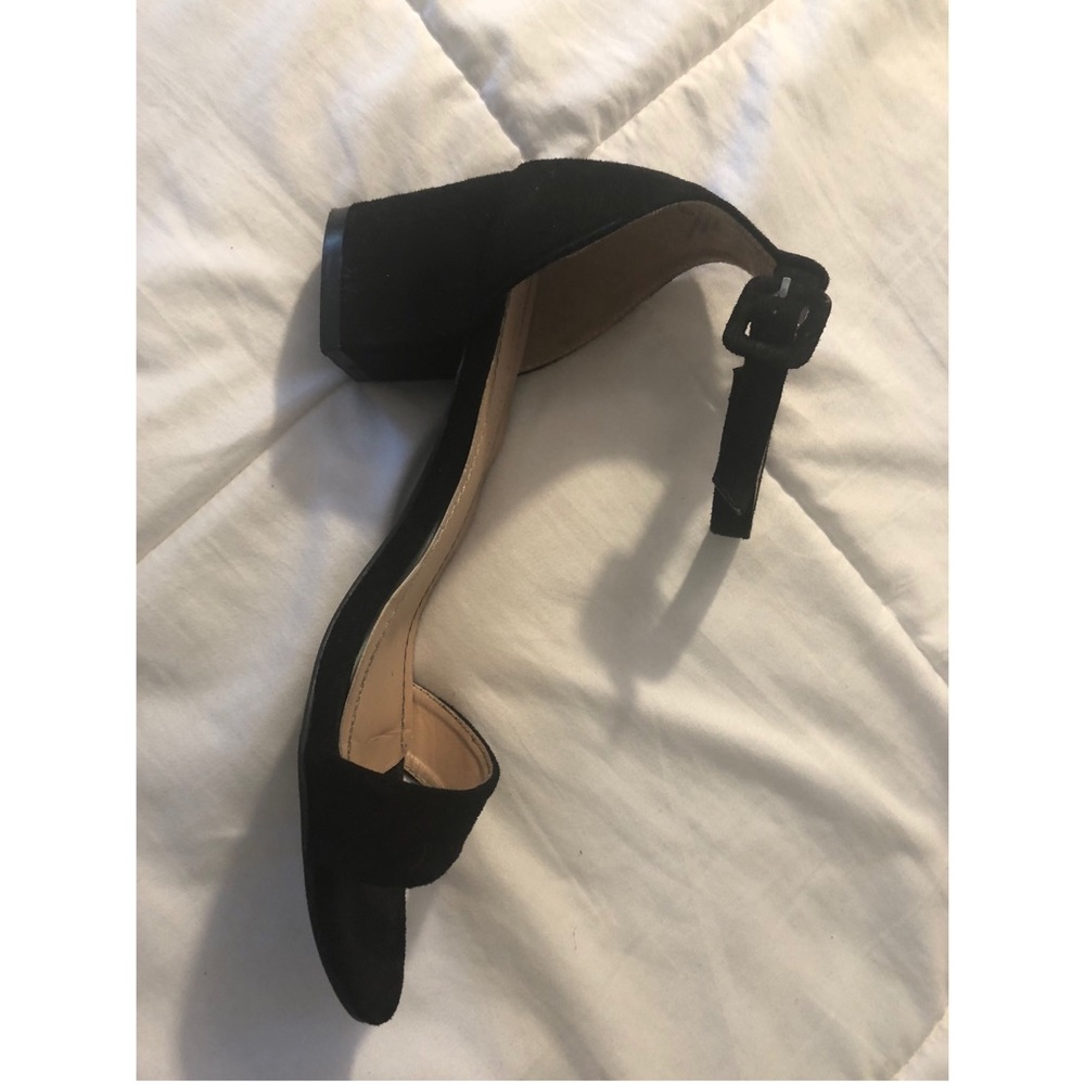 Short Block Heels - Picture 4 of 4